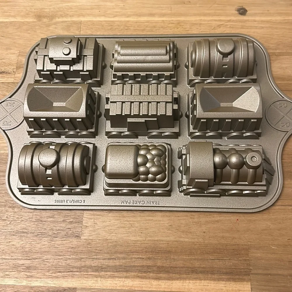 Nordic Ware like new